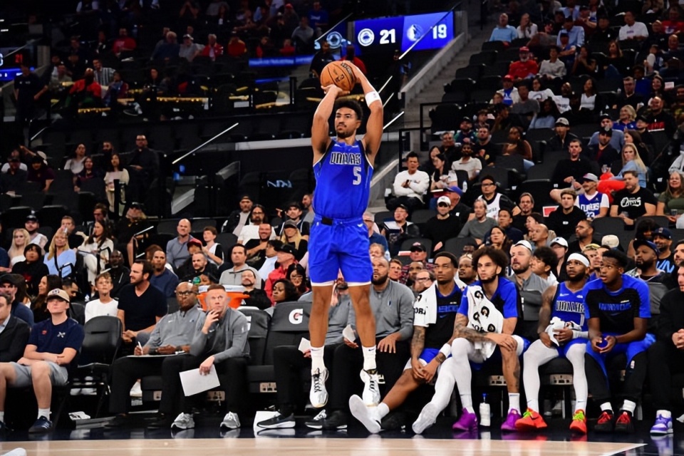 爱游戏app-独行侠队外线命中率攀升，成为亮点的简单介绍