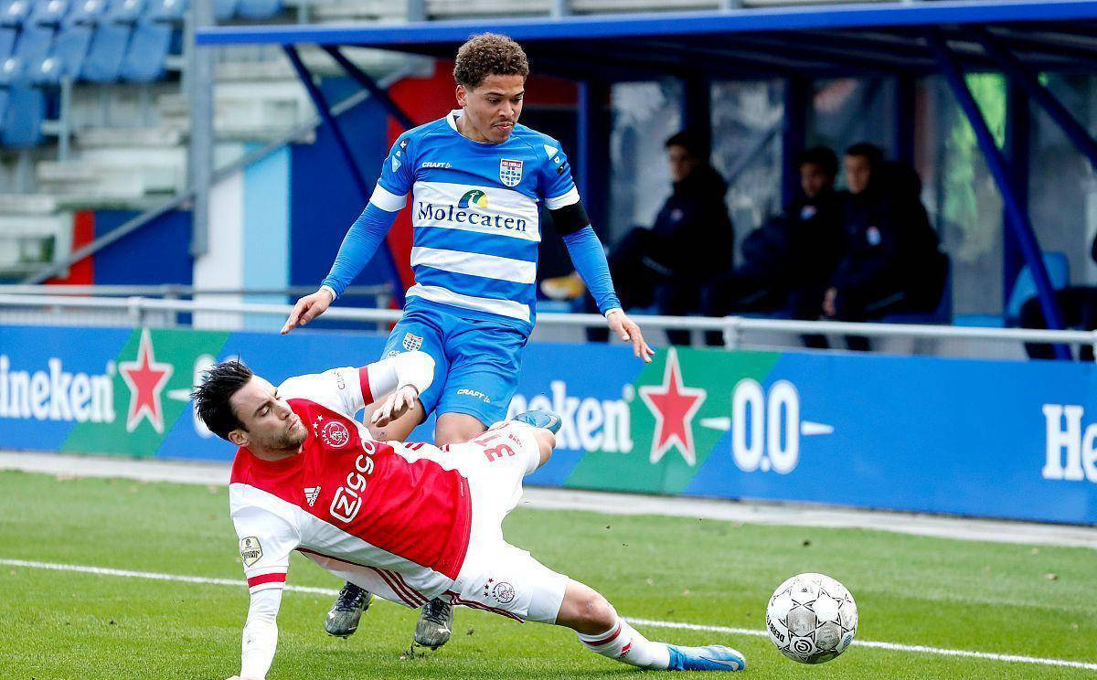 爱游戏网页版-阿贾克斯逆袭取胜，决赛梦想更加靠近的简单介绍