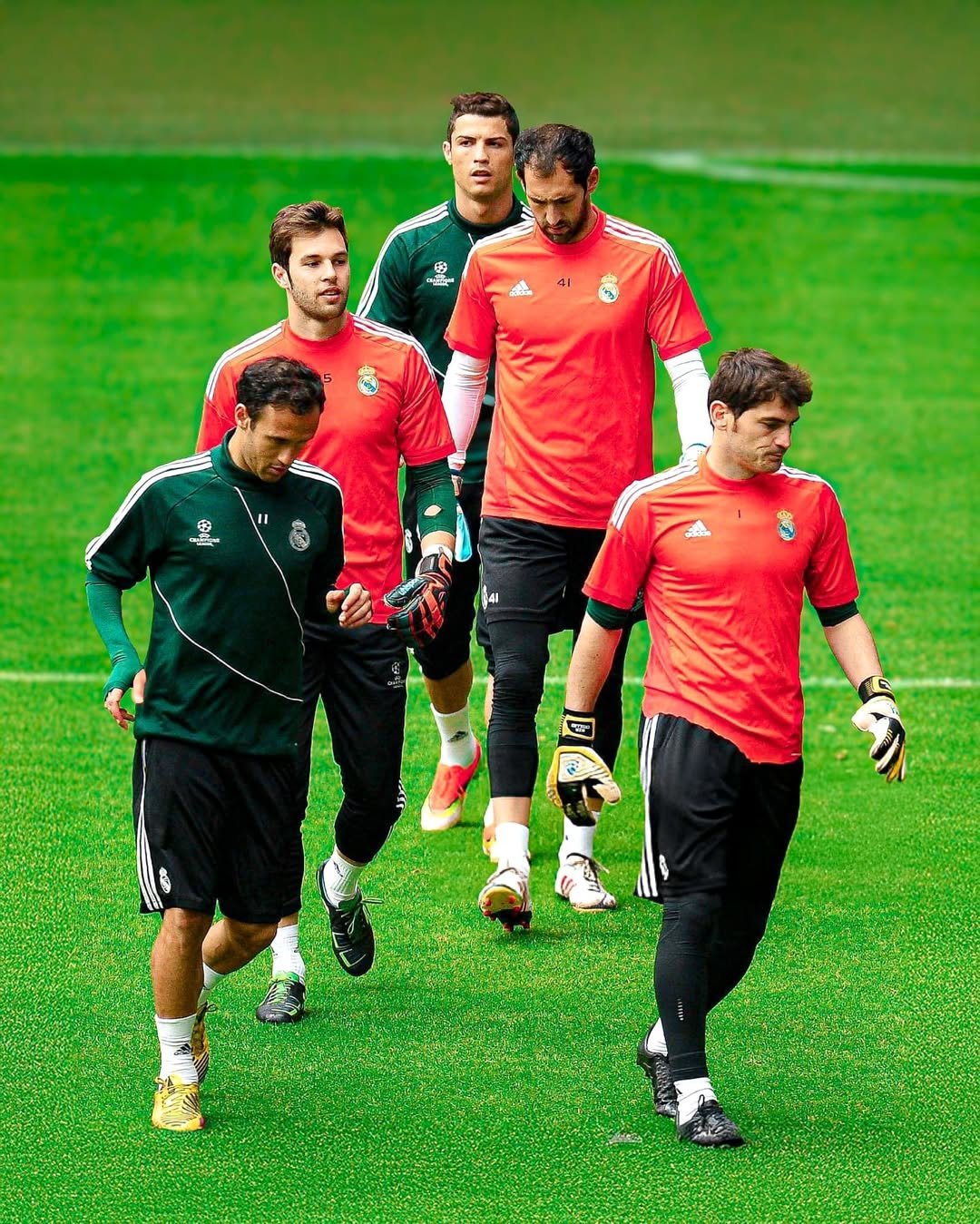 爱游戏app-高强度对抗欧洲国家队备战前所未有的简单介绍