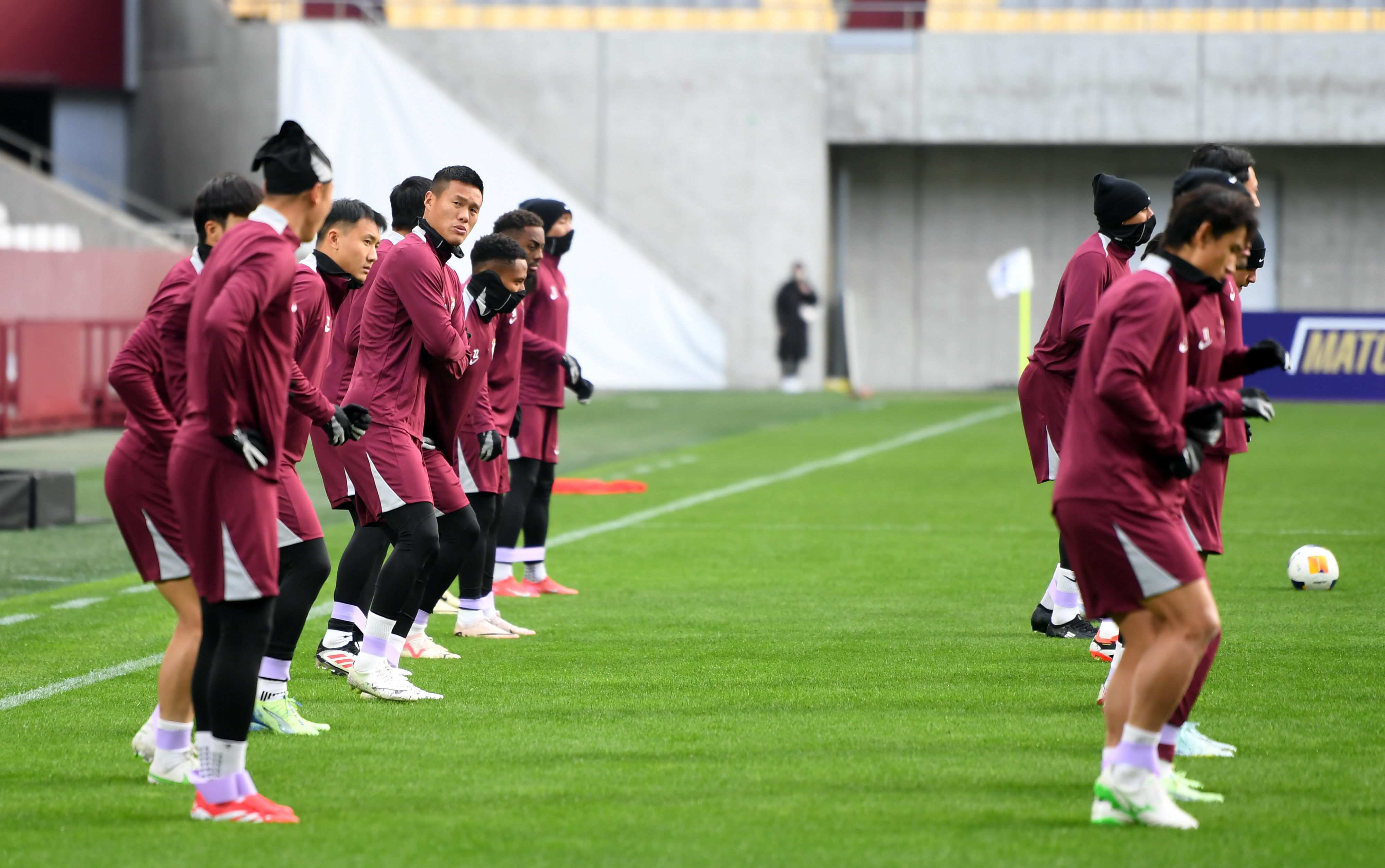 爱游戏在线登录-东亚球队取得胜利，晋级国际比赛下一轮的简单介绍