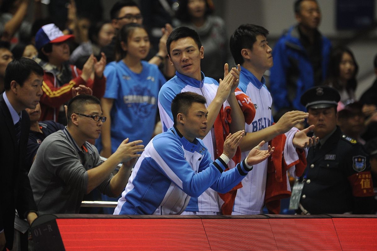 爱游戏网页版-球员技艺精湛，赛事更显精彩