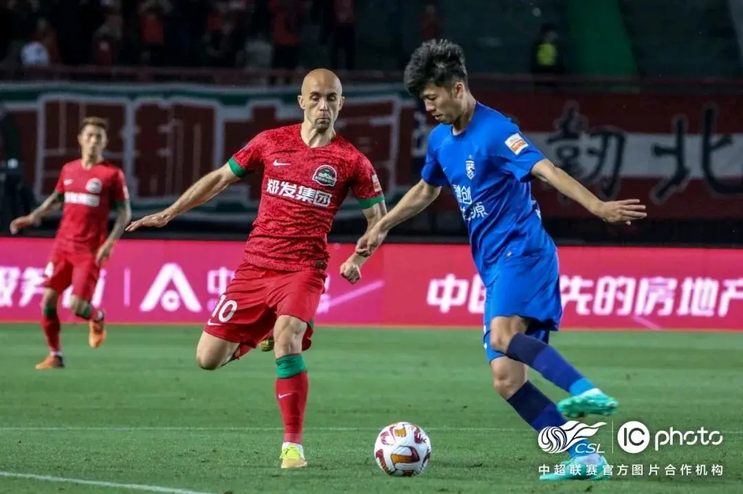 爱游戏官网网页版入口-包含桑迪奥队员伤愈复出，为球队加油的词条