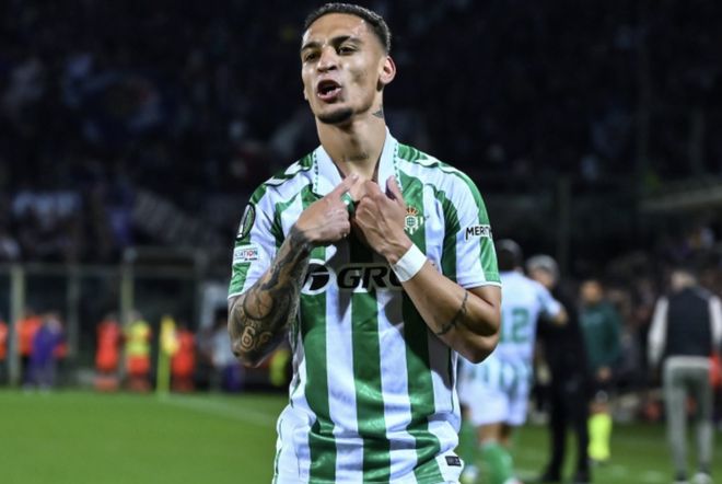 巴伦西亚赢得关键胜利，安东尼奥斯命中关键球的简单介绍