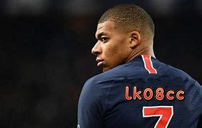 埃克塞特城战术成功奏效,逆袭取得三分 埃克塞特城战术成功奏效,逆袭取得三分