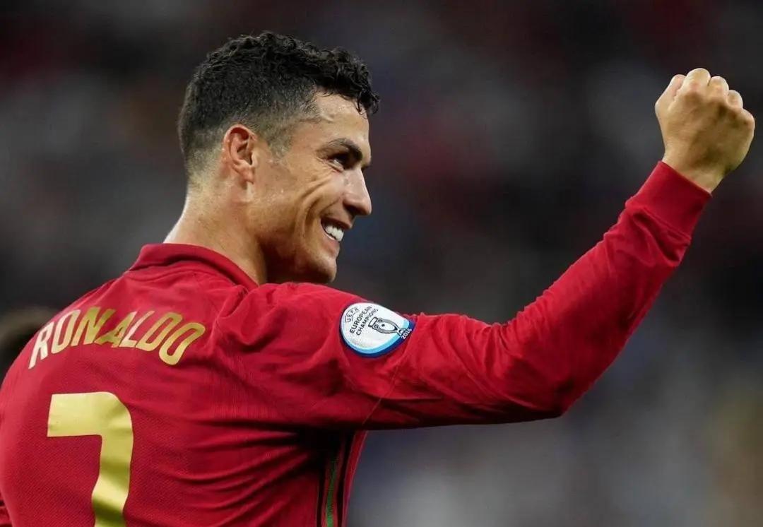 爱游戏体育官网-C罗助葡萄牙-轻松击败卢森堡国家队的简单介绍