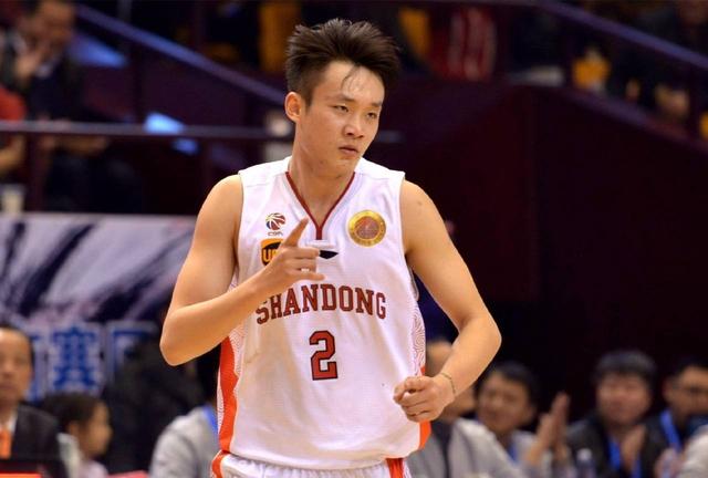 爱游戏网页版-上海男篮迎战福建队，决心取得连胜