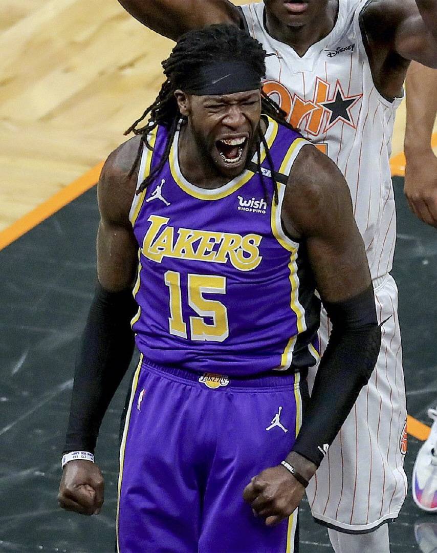 爱游戏官网网页版入口-关于快船客场战胜小牛，哈雷尔表现出色攻防俱佳的信息