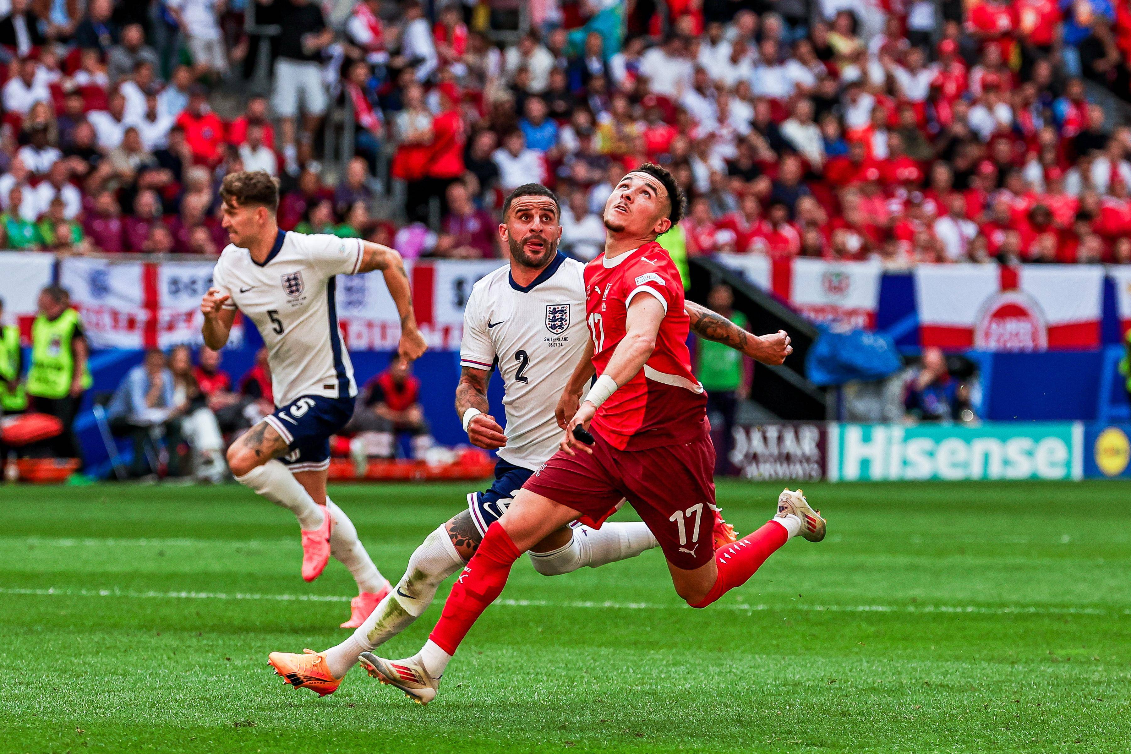 激烈角逐,欧洲杯预选赛上演精彩对决 激烈角逐,欧洲杯预选赛上演精彩对决