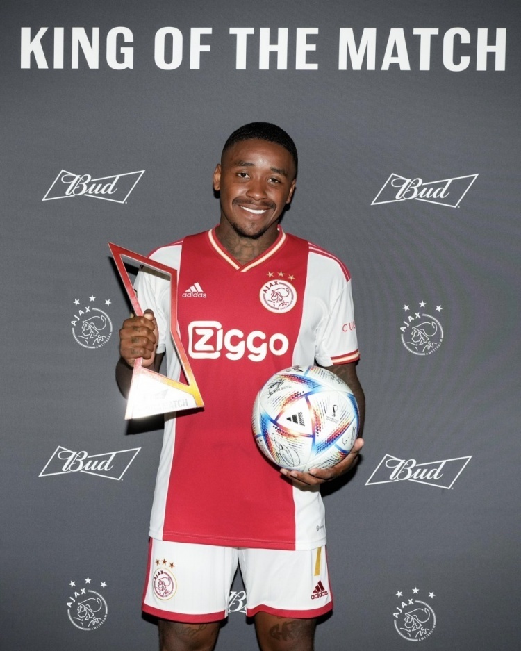 爱游戏体育官网-德国球员加盟中东球队，成为转会焦点