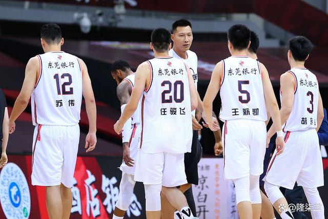 北京男篮在客场战胜对手,实现逆袭 北京男篮在客场战胜对手,实现逆袭