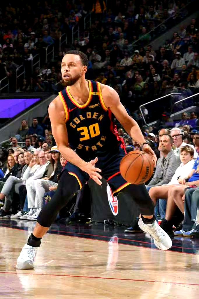 包含美国职业篮球联赛西部赛区战况激烈的词条 包含美国职业篮球联赛西部赛区战况激烈的词条