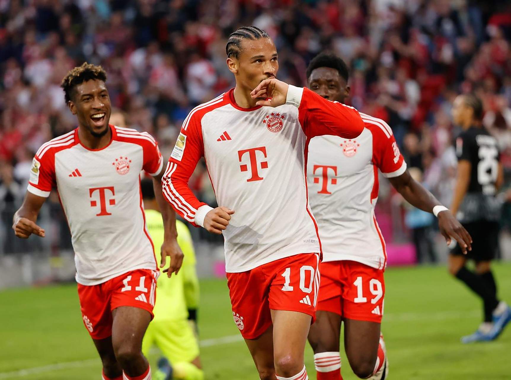 欧洲豪门主力大放异彩,球星集体亮眼表现的简单介绍 欧洲豪门主力大放异彩,球星集体亮眼表现的简单介绍