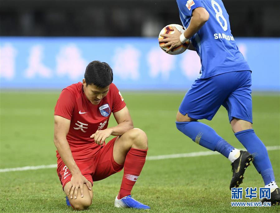 爱游戏中国官网-大连一方主场击败昆明奔驰，全取三分的简单介绍