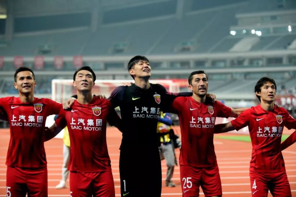 大连一方主场击败昆明奔驰,全取三分的简单介绍 大连一方主场击败昆明奔驰,全取三分的简单介绍