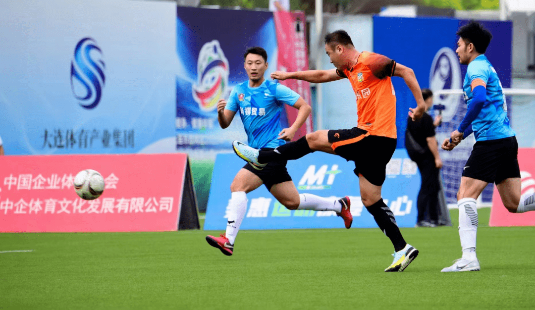 爱游戏官网入口-夺冠在望！球队实力强悍，决赛在即