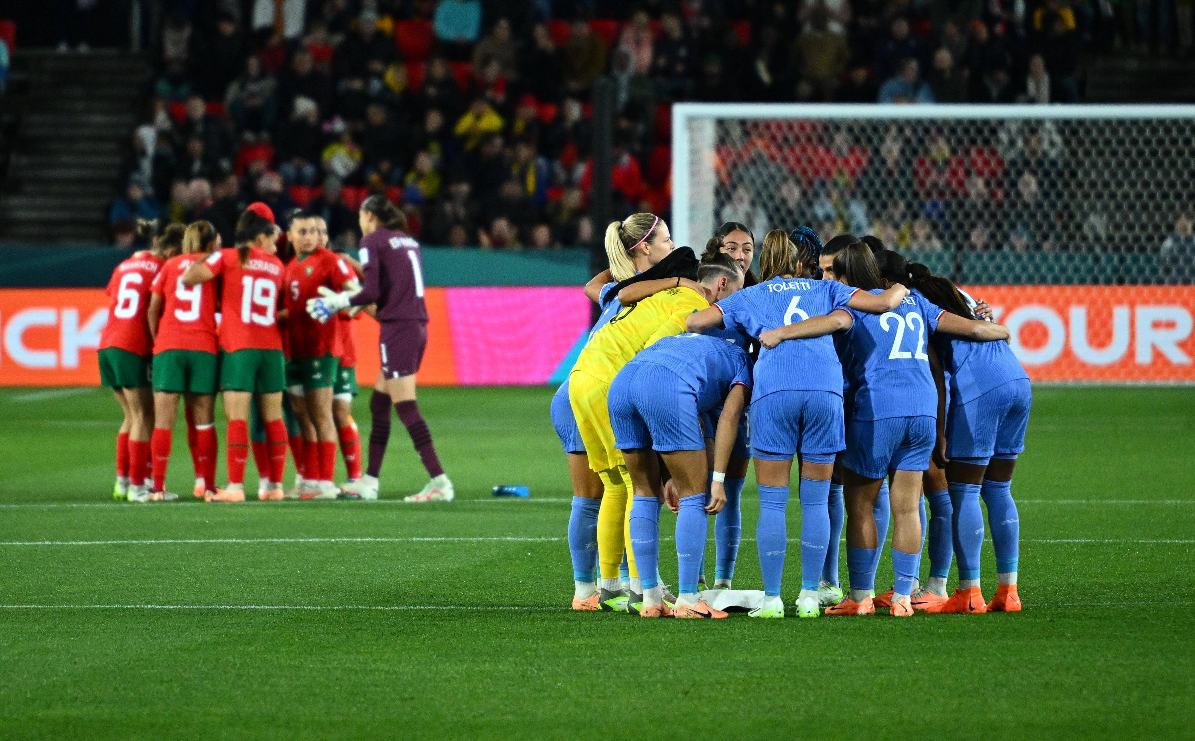 欧洲女足杯比赛精彩绝伦,精彩绝伦 欧洲女足杯比赛精彩绝伦,精彩绝伦