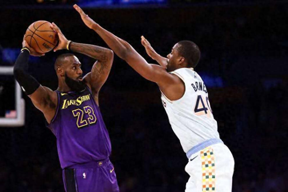 湖人惨败开拓者,詹姆斯空砍分败北 湖人惨败开拓者,詹姆斯空砍分败北