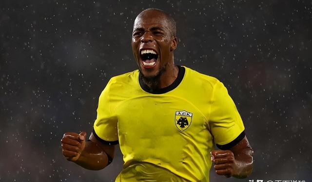 马赛战术调整走向成功,赛场上见成效的简单介绍 马赛战术调整走向成功,赛场上见成效的简单介绍