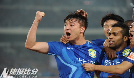 换帅效应!上港绝杀华夏,特谢拉两球献礼! 换帅效应!上港绝杀华夏,特谢拉两球献礼!