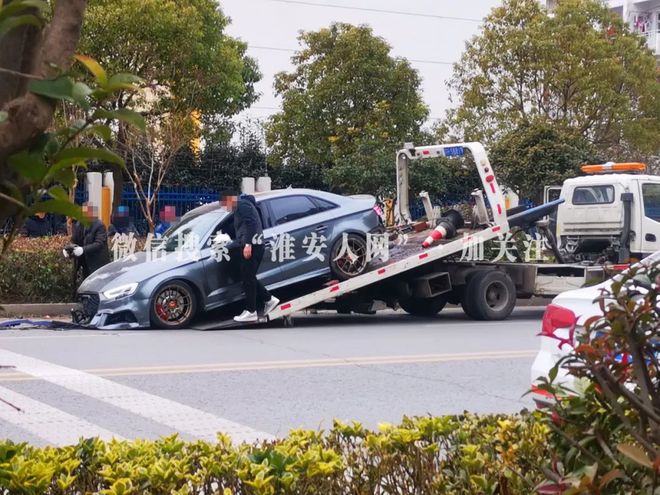 爱游戏官网-关于惊险对阵吸引无数眼球，实力碰撞激烈的信息