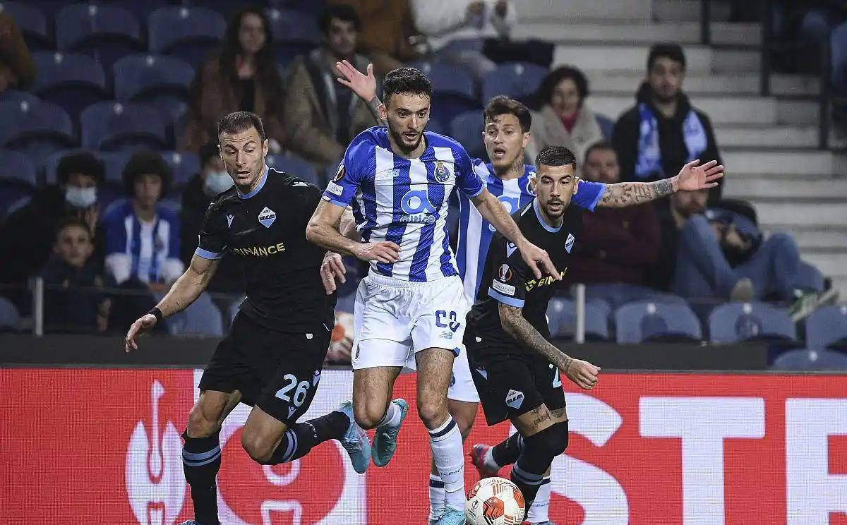 柏林赫塔队实力强劲,取得比赛胜利榜上有名 柏林赫塔队实力强劲,取得比赛胜利榜上有名